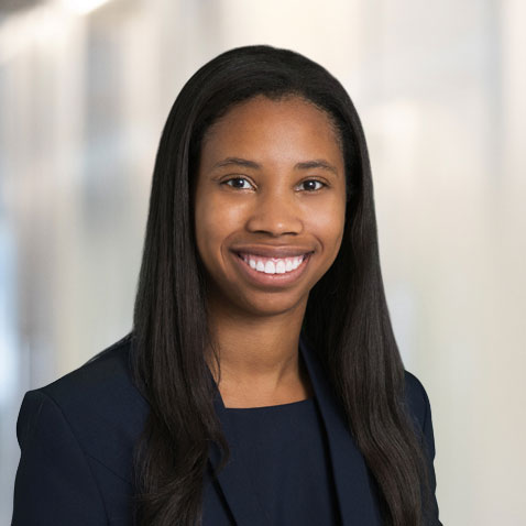 Lindsay Brewer - Improv Bio